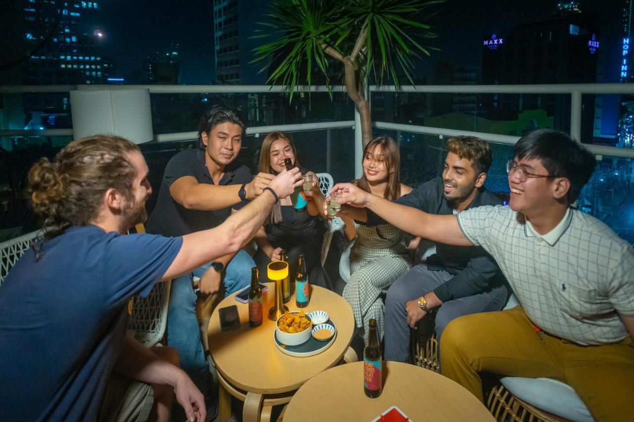 Abraham Manila - Located In Central Makati (Adults Only) ماكاتي المظهر الخارجي الصورة
